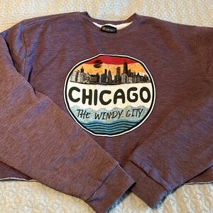 NWOT Chicago cropped sweatshirt XL, heathered purple w/ Windy City logo, raw hem